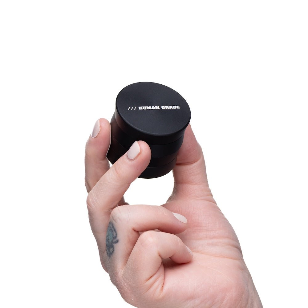 Human Grade Accessories 2in 4pc Grinder 3A