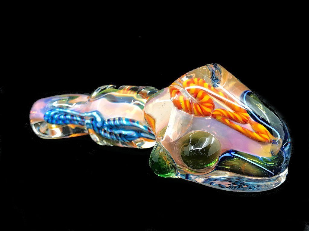 Gold Shuttle Pipe Fat Buddha Glass
