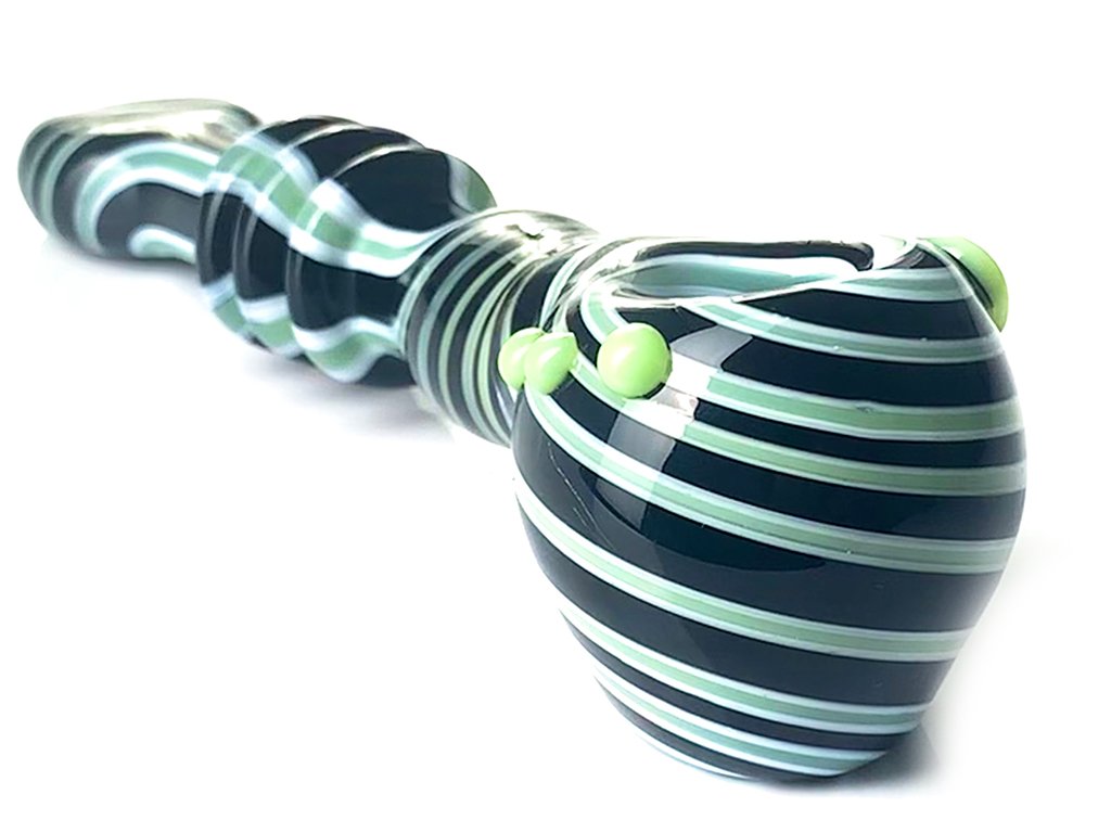 Staff Choice Spiral Pipe With Slyme Fat Buddha Glass